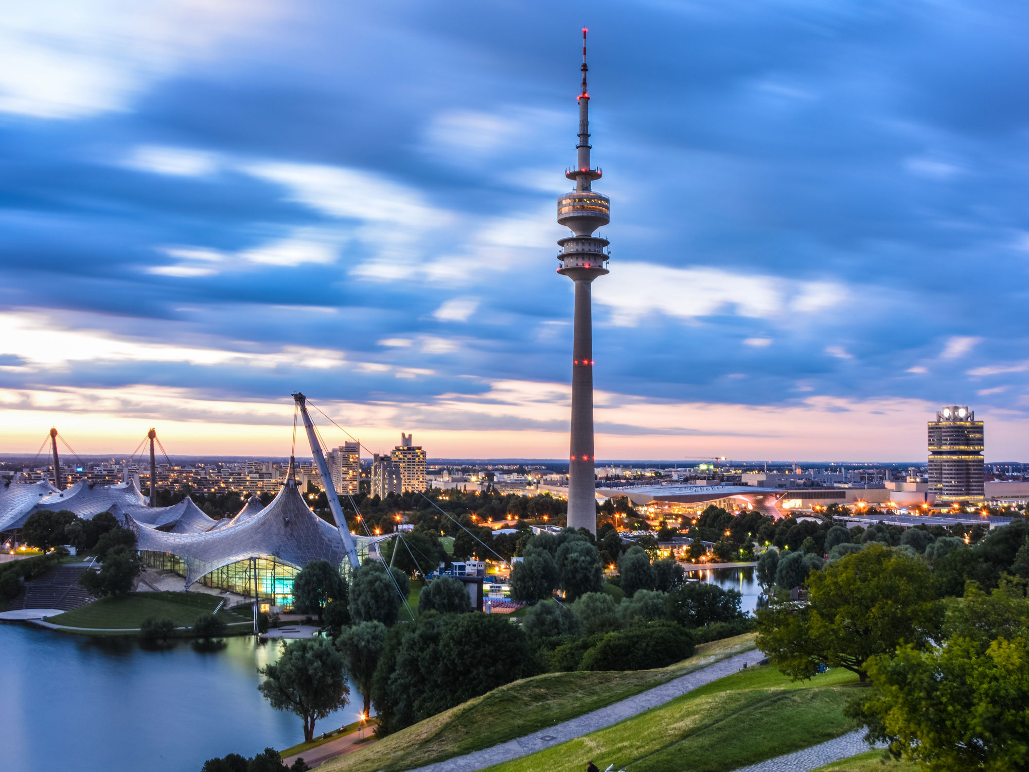 Брест мюнхен. Мюнхен Turm. Olympiaturm. Олимпиатурм.